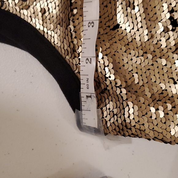 Gap gold sequined heavy tank size m - Picture 7 of 11